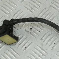Gdzie jest czujnik pedału sprzęgła Passat B6 i jak go łatwo znaleźć