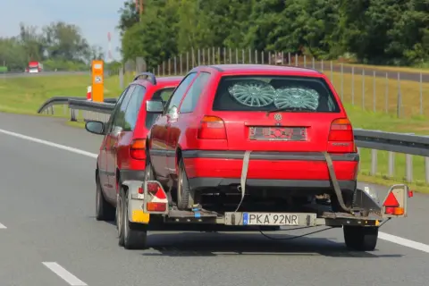 Czy automatem można holować inne auto? Oto, co musisz wiedzieć