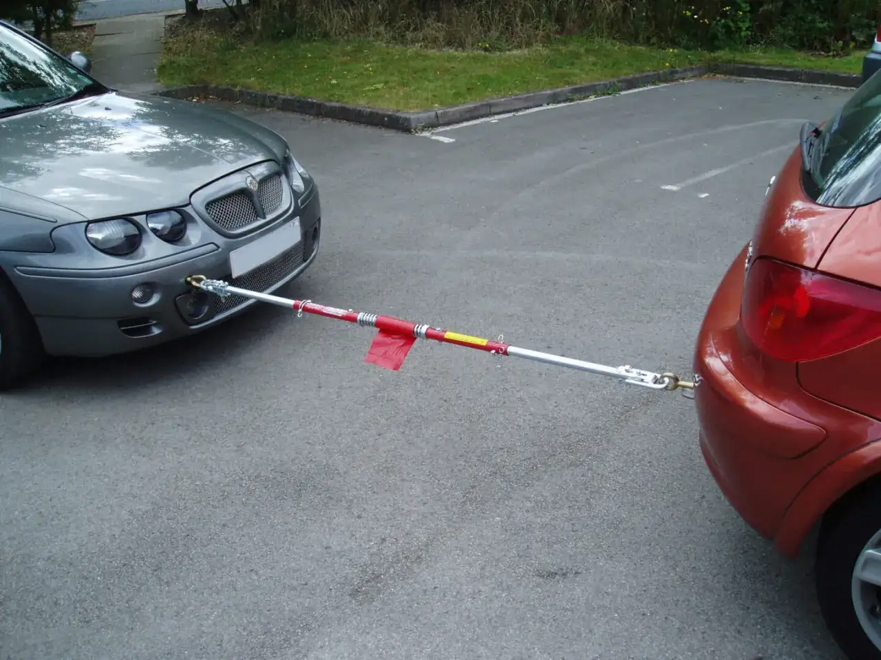 Zdjęcie Jak holować samochód na lince bezpiecznie i zgodnie z przepisami